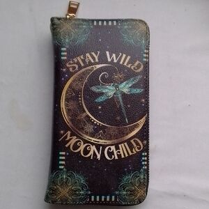 New Without Tags Wristlet Stay Wild Moon Child